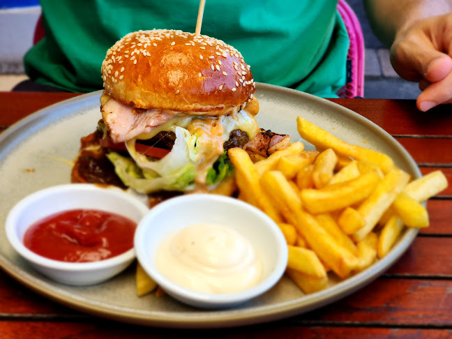 Moretons Bar & Restaurant - Auckland