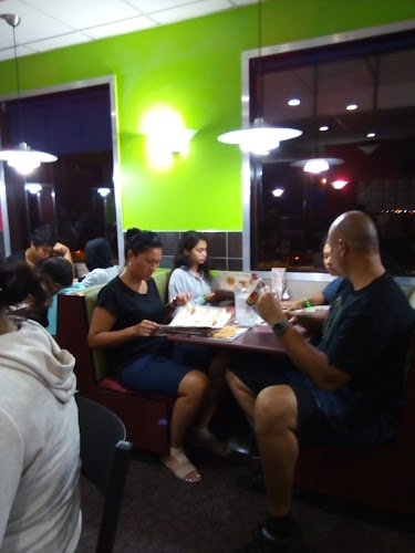 Denny's Manukau Restaurant - Hospitality and gastronomy