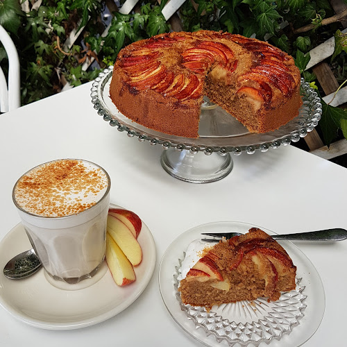 Comentarii opinii despre Woodside Cafe