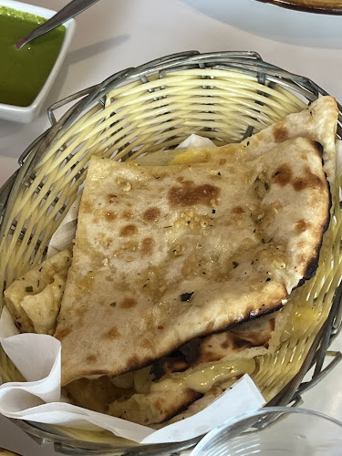 Comentarii opinii despre Own Masala Indian Restaurant Bar and Takeaways.