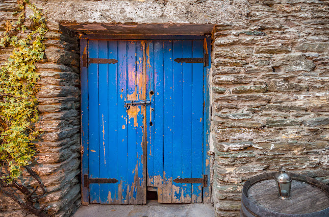 The Blue Door Bar - Hospitality and gastronomy