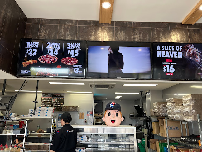 Domino's Pizza Five Mile - Hospitality and gastronomy