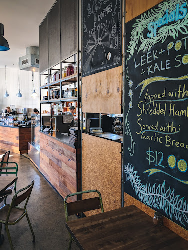 Comentarii opinii despre Black & Gold Coffee Eatery