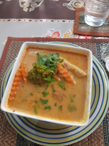 Supahn Thai Restaurant Phone number