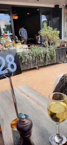 Oliver's Cafe Orewa - Hospitality and gastronomy