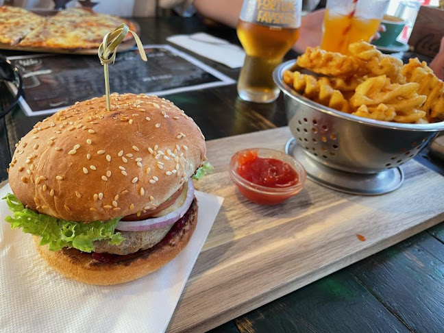 Comentarii opinii despre Black Rabbit Pizza