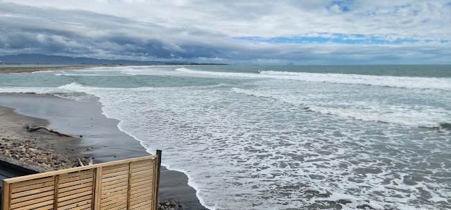 Maketu Beachside Cafe & Restaurant - Hospitality and gastronomy