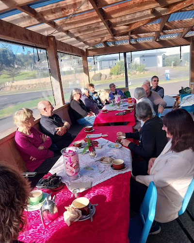 Onemana Boatshed Cafe, Bar & Restaurant - Hospitality and gastronomy