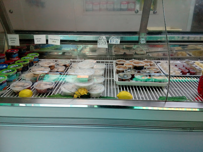 Opinii despre Commerce Street Fish Shop în Whakatāne - Hospitality and gastronomy