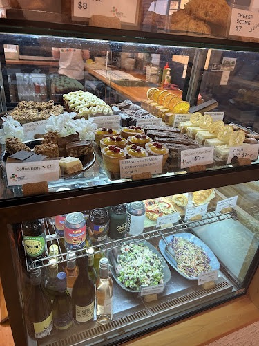 Pinot Junction -Lakeside Cafe - Cromwell