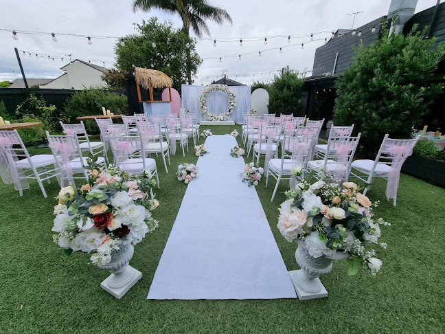 The Delicious Cafe and Catering Phone number