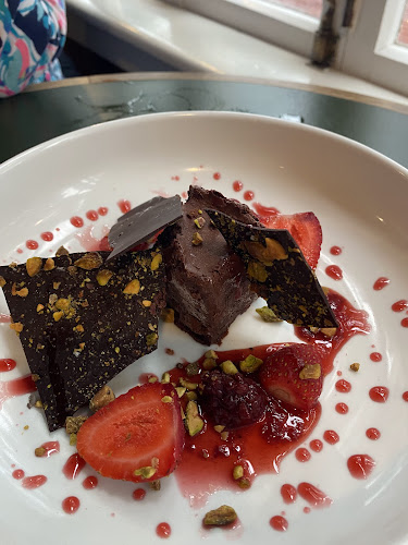 Comentarii opinii despre The Gables Osteria & Enoteca