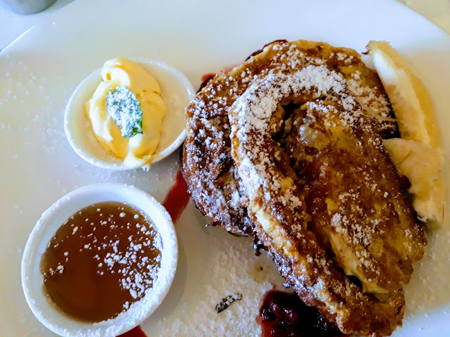 La Vista Cafe & Restaurant - Hospitality and gastronomy