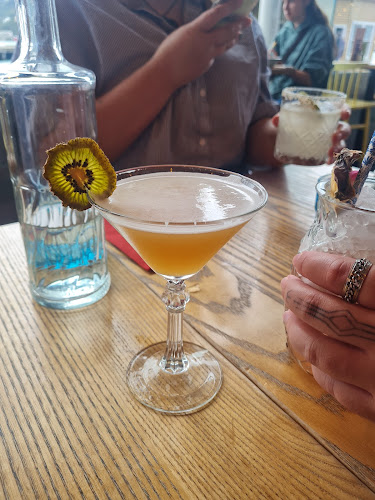 Opinii despre Flamingo Joe's Bar & Eatery în Wellington - Hospitality and gastronomy