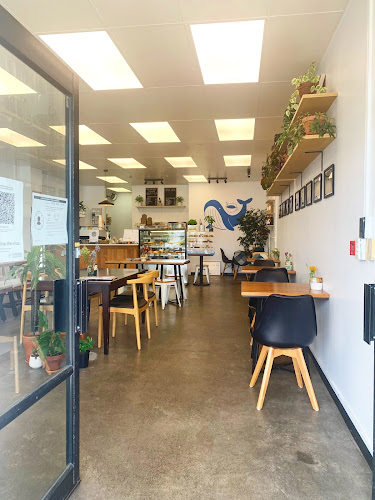 Comentarii opinii despre CAFE BLUE WHALE