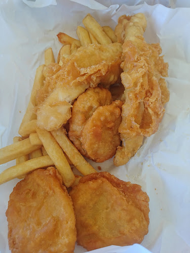Fish Town Takeaways - Hospitality and gastronomy