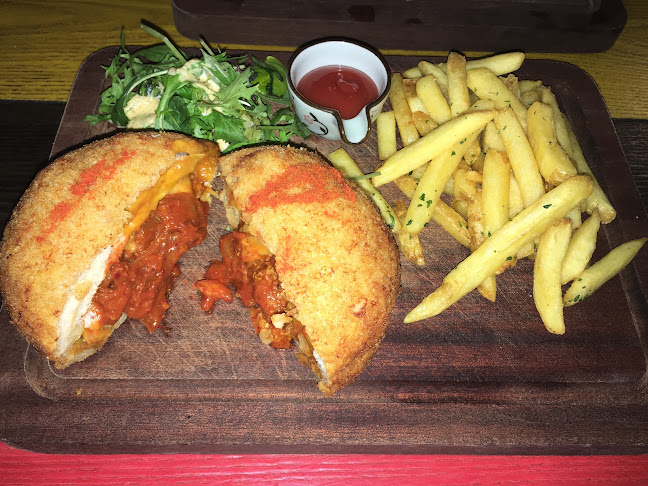 Wood Brothers - Hospitality and gastronomy