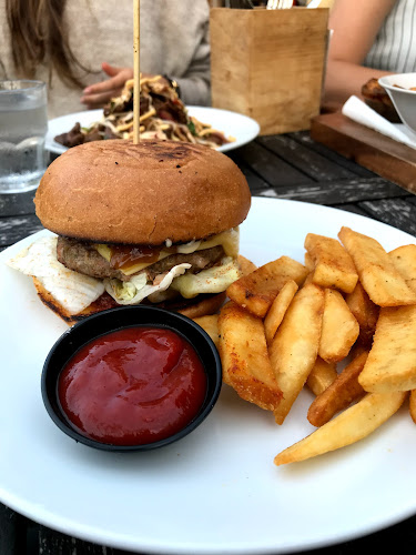 Comentarii opinii despre Fresco Family Restaurant and Bar