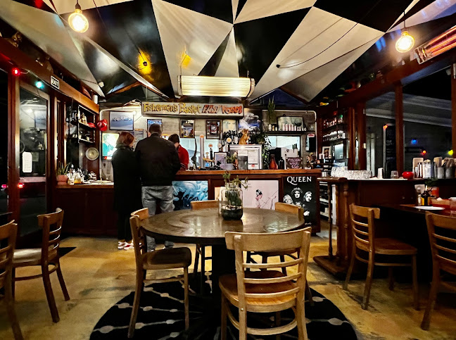 Comments and reviews of Ralph's