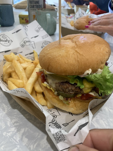 Peake’s Kitchen & Ice Cream, Store