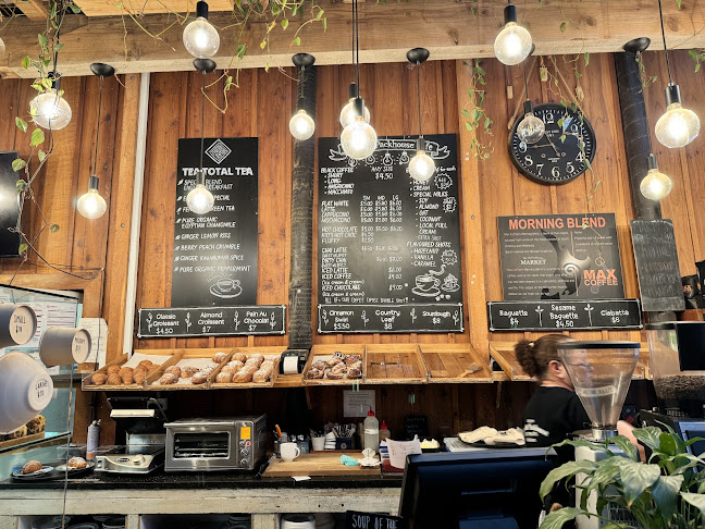 Reviews of The Old Packhouse Cafe in Kerikeri - Hospitality and gastronomy