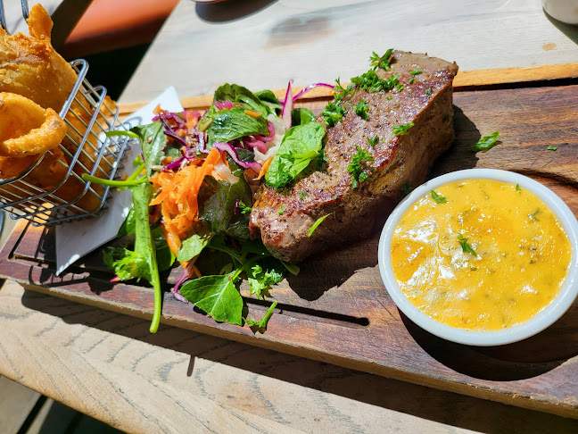 La Cloche Kaiwharawhara | Wellington French Café & Catering