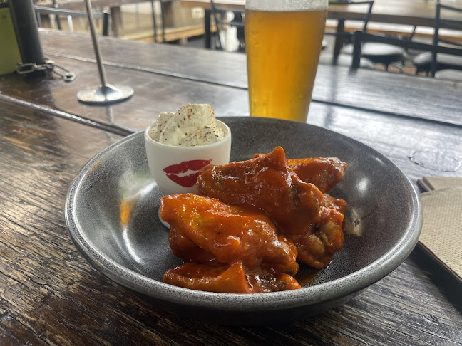 Comentarii opinii despre The Tahi Bar + Kitchen