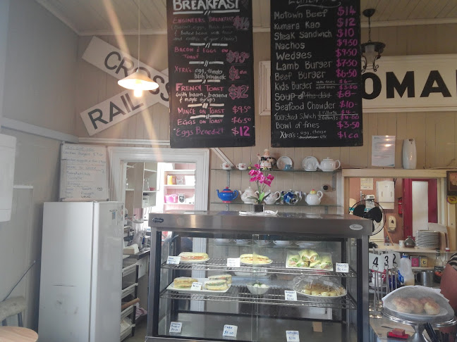 Opinii despre Railway Station Cafe în Kawakawa - Hospitality and gastronomy