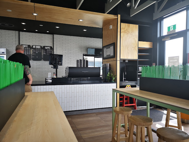 McDonald's Cavendish Drive - Hospitality and gastronomy