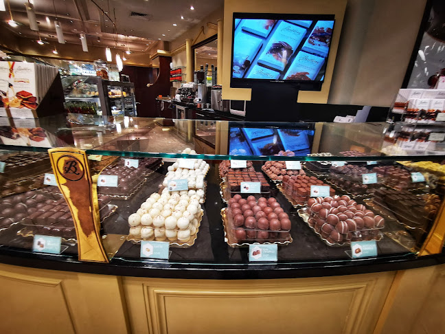 Westfield Queensgate, Queens Dr, Lower Hutt 5010, New Zealand