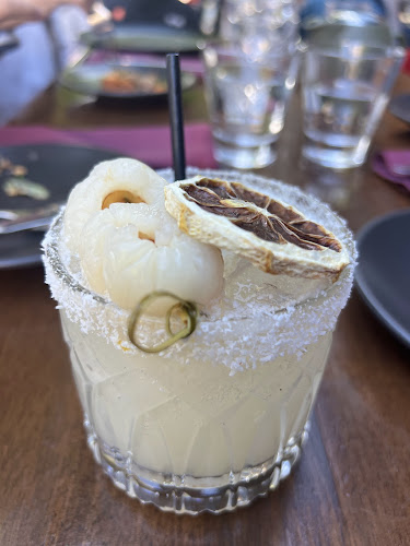 Comentarii opinii despre Momentos By The Lake Restaurant