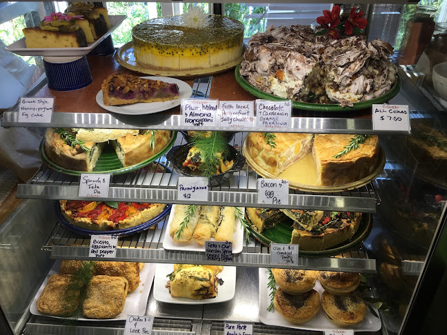 Colenso Country Cafe [ Cafe | Gift Shop | Orchard ]