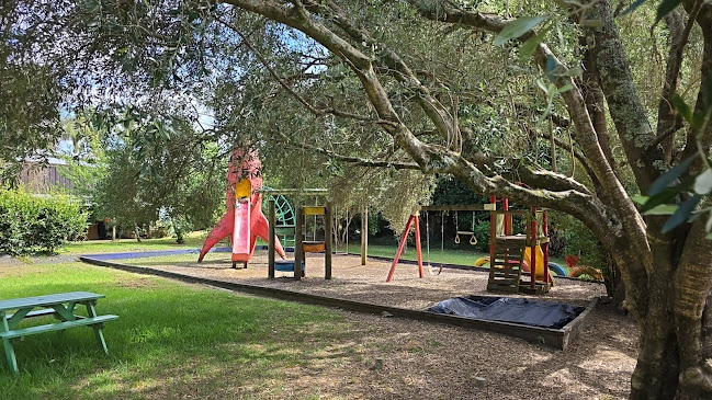 The Rusty Tractor Café & Trading Store - Hospitality and gastronomy