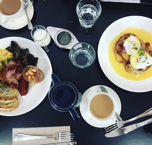 Comentarii opinii despre Someday Cafe