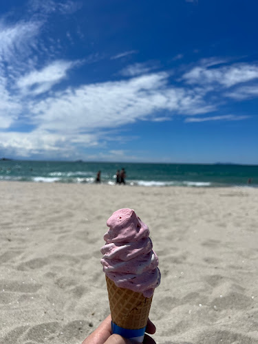 Comentarii opinii despre The Wave Cafe