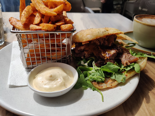 Urban Soul Cafe - Hospitality and gastronomy