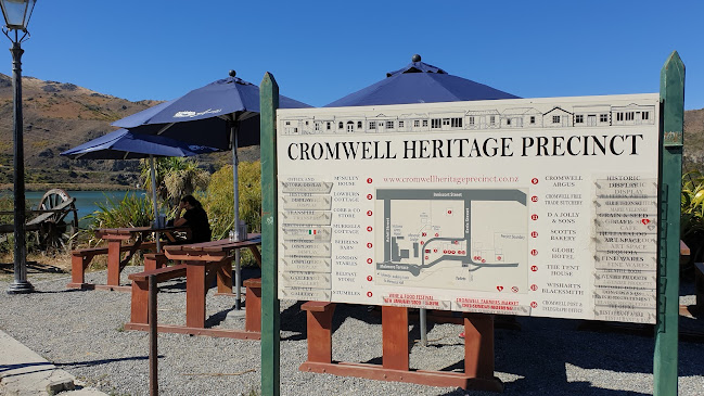 Opinii despre Pinot Junction -Lakeside Cafe în Cromwell - Hospitality and gastronomy