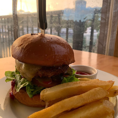 Yogi's Bar and Eatery - Hospitality and gastronomy