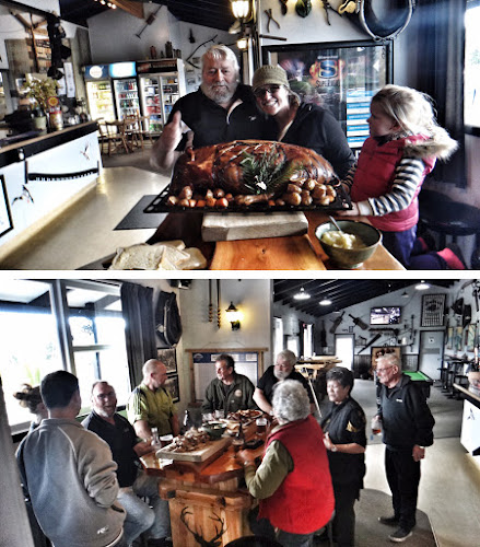 Coroglen Tavern - Coroglen