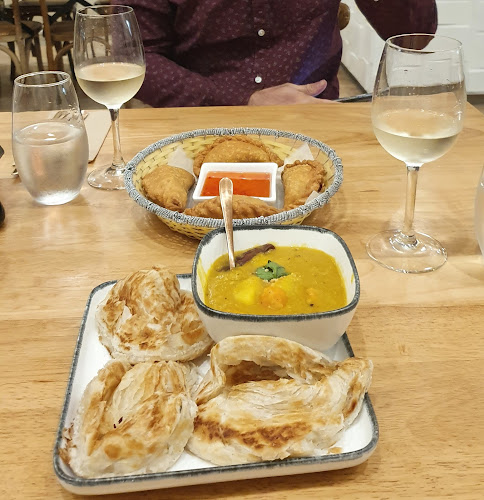 Opinii despre Lazat Restaurant & Bar în Hamilton - Hospitality and gastronomy