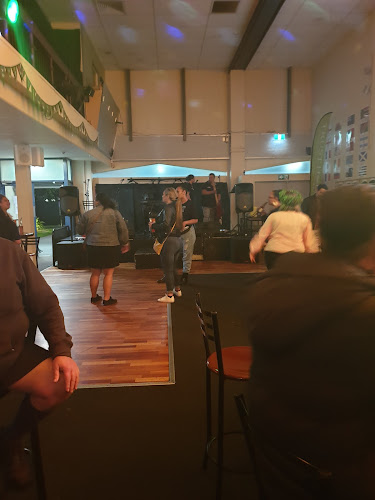 Comments and reviews of Legends Sports Bar, Porirua