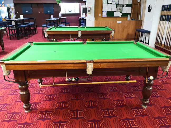 Comments and reviews of Gisborne Cosmopolitan Club