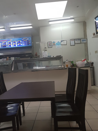 Fish King Chinese Restaurant & Takeaways Phone number