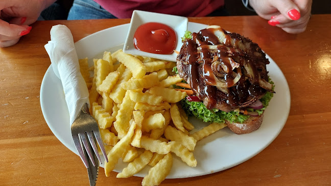 Opinii despre Catlins Inn în Owaka - Hospitality and gastronomy