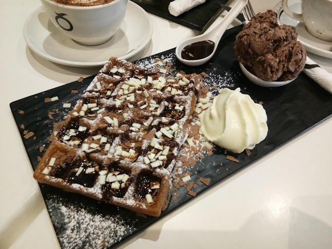 Movenpick Newmarket - Hospitality and gastronomy