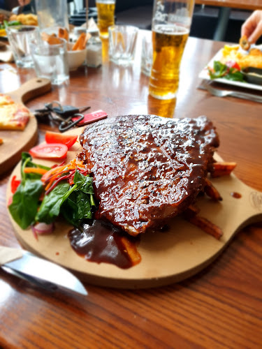 Opinii despre Frostys Vault Bar & Cafe în Kaitaia - Hospitality and gastronomy