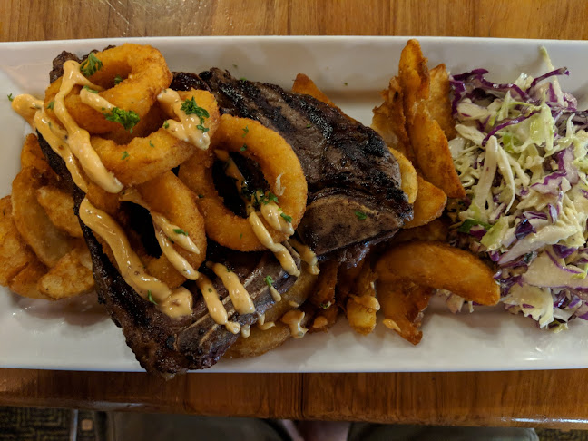 Stumpers Bar & Cafe - Hospitality and gastronomy