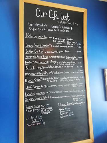 Comments and reviews of Angel Louise Cafe