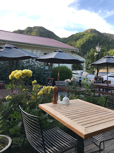 Postmasters Kitchen + Bar - Hospitality and gastronomy