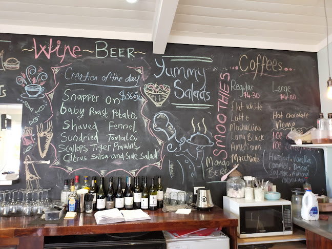 Devine Cafe and Restaurant